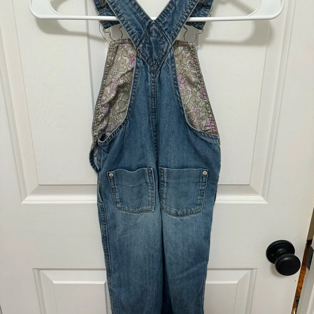 OshKosh B'gosh Light Blue Denim‎ Girls Overalls size 4T